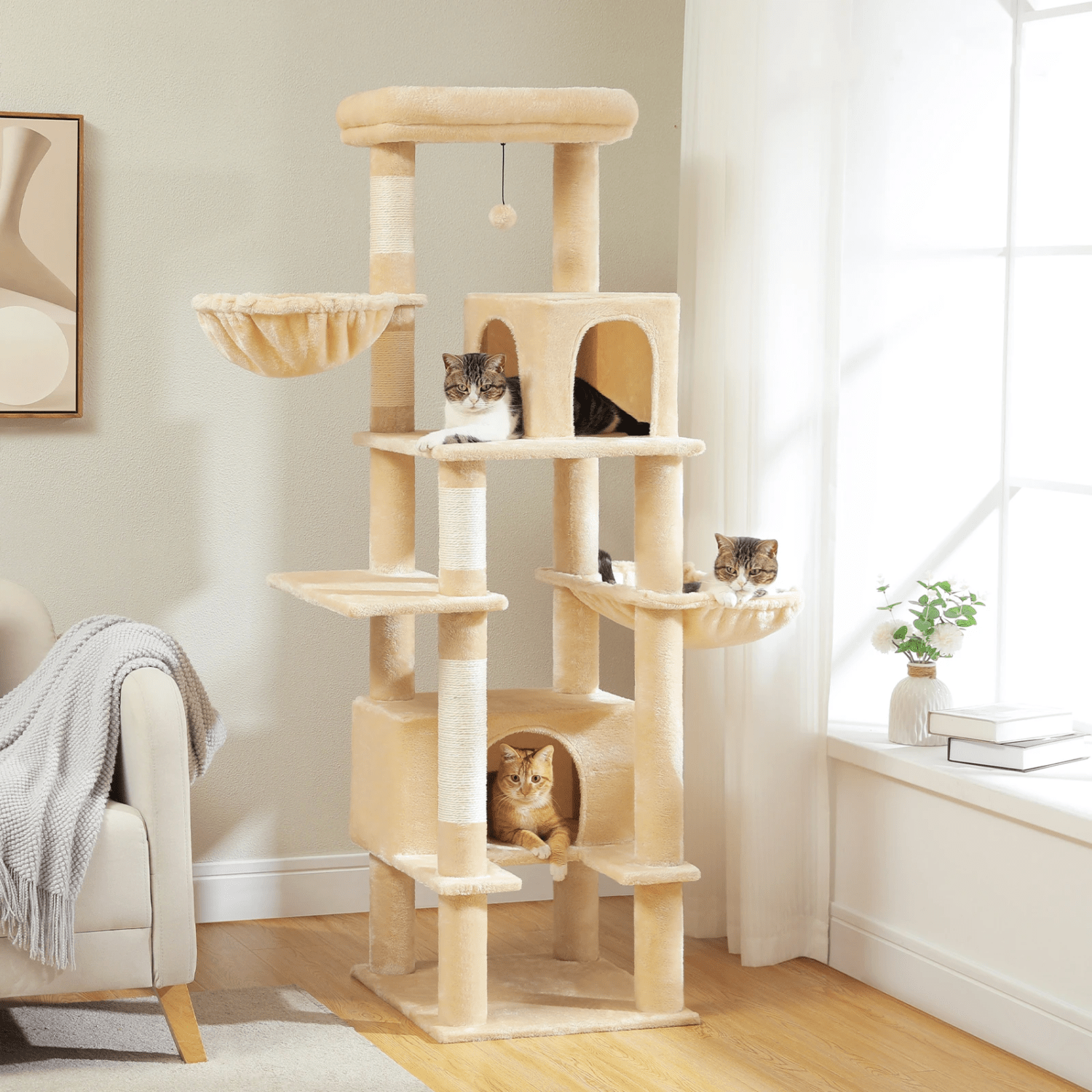 Un grand arbre a chat couleur beige de 168cm